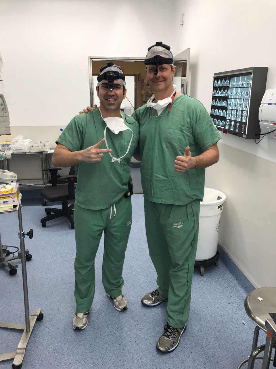 Cirurgia de Rinoplastia ao lado do Dr. Reinaldo Ragazzo