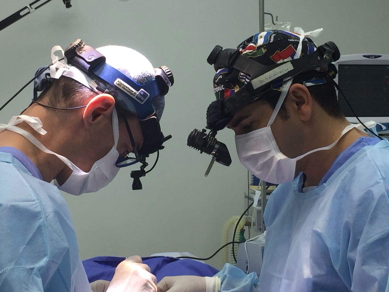 Cirurgia de frontoplastia + blefaroplastia + rinoplastia + lipoescultura facial com Dr. Jurado