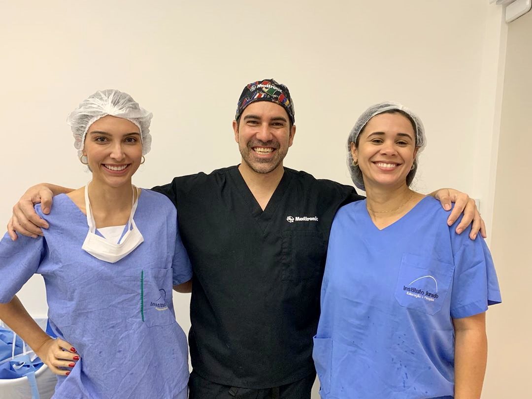 Essa alegria reflete nossa rinoplastia de hoje!